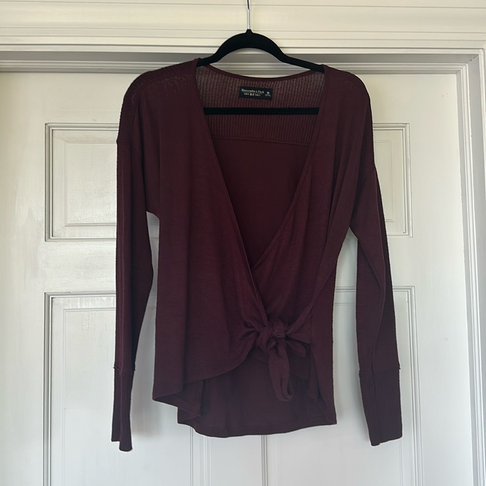 Red Cross body tee size M